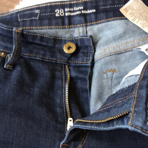 Levi’s Demi curve - Picture 3 of 4